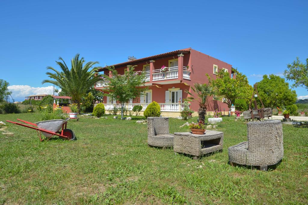 Ferienwohnung Giannis&Fridas Garden Sidárion Exterior foto
