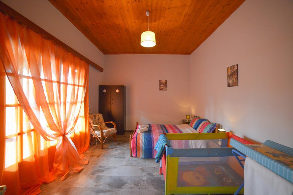 Ferienwohnung Giannis&Fridas Garden Sidárion Zimmer foto
